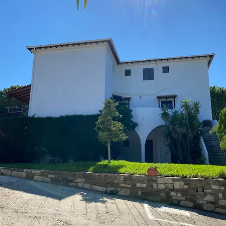 Polytimi * אגיה פאראסקבי