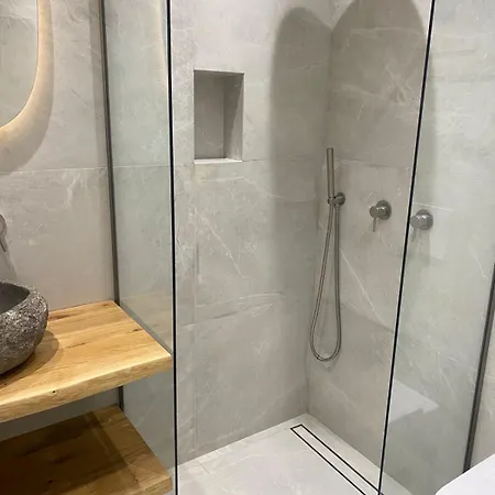 Polytimi Apartament Agia Paraskevi (Skiathos)