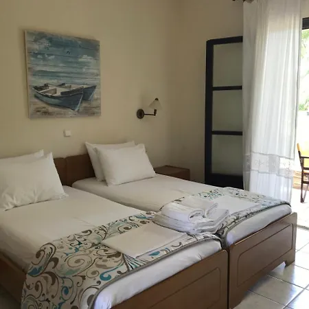 Polytimi * אגיה פאראסקבי