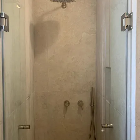 Polytimi アパート *