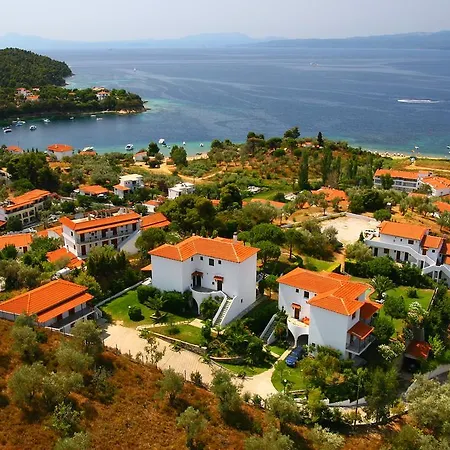 アパート Polytimi *